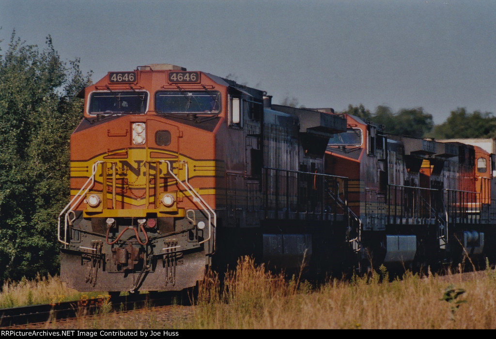 BNSF 4646 East